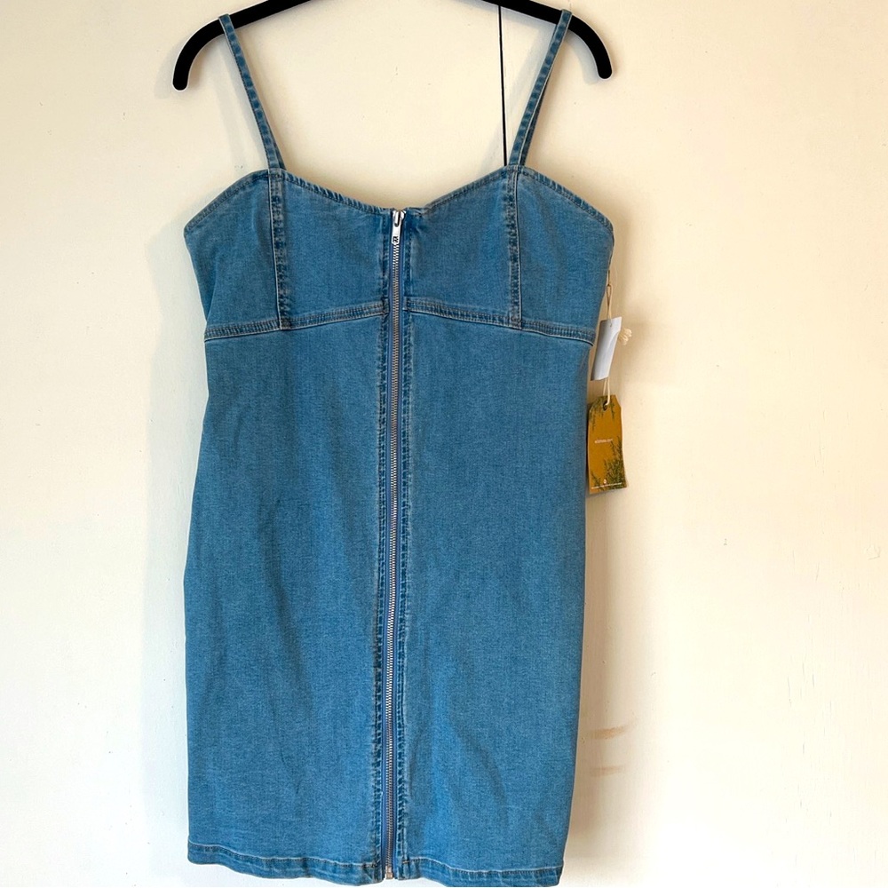 Zip Up Body Con Denim Dress